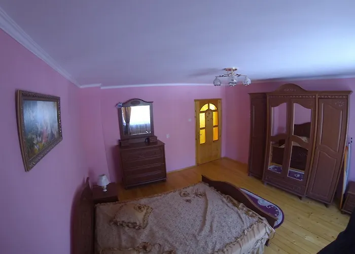 на лужку * Лазещина